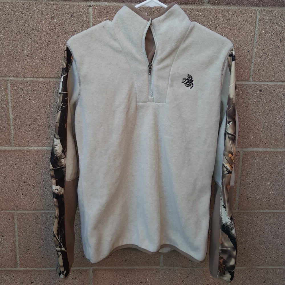 Legendary Whitetails Sweater